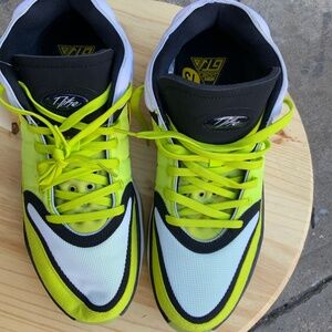 Nike G.T. Hustle 2 Basketball Shoes M/13